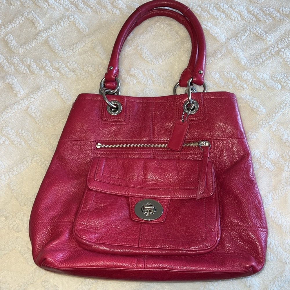 Raspberry Coach bag EXCELLENT!
